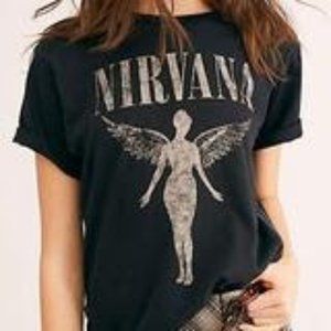 ✨last One ✨Nirvana Festival Tee
